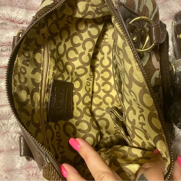 COACH bag with shoulder strap - Picture 2 of 2